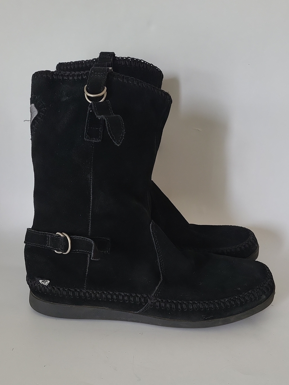 VTG Roxy Black Suede Mid Calf Moccasin Boots with Buckles